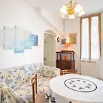 La Casa Di Renee - Sea View Apartmán