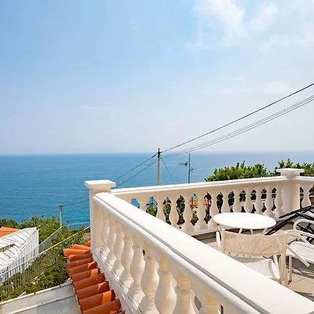 شقة La Casa Di Renee - Sea View غريمالدي