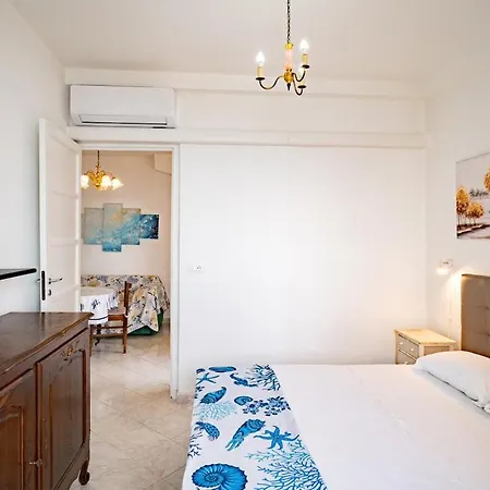 La Casa Di Renee - Sea View شقة